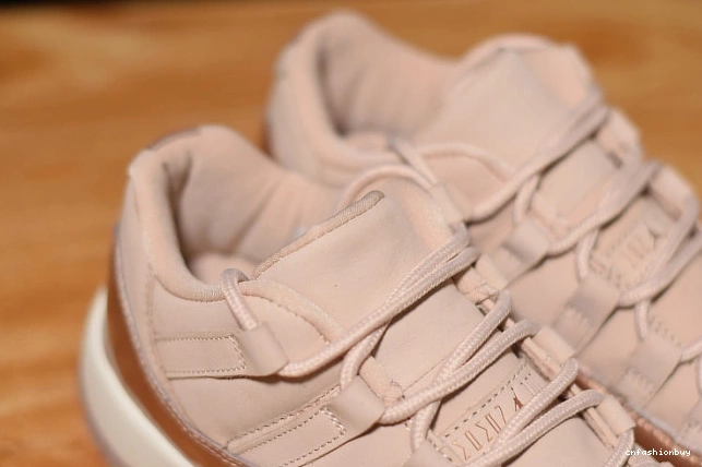 Rose AH7860-105 Air Jordan Low GS 11 Gold 0822